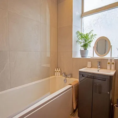 Beautiful Apartment Windermere